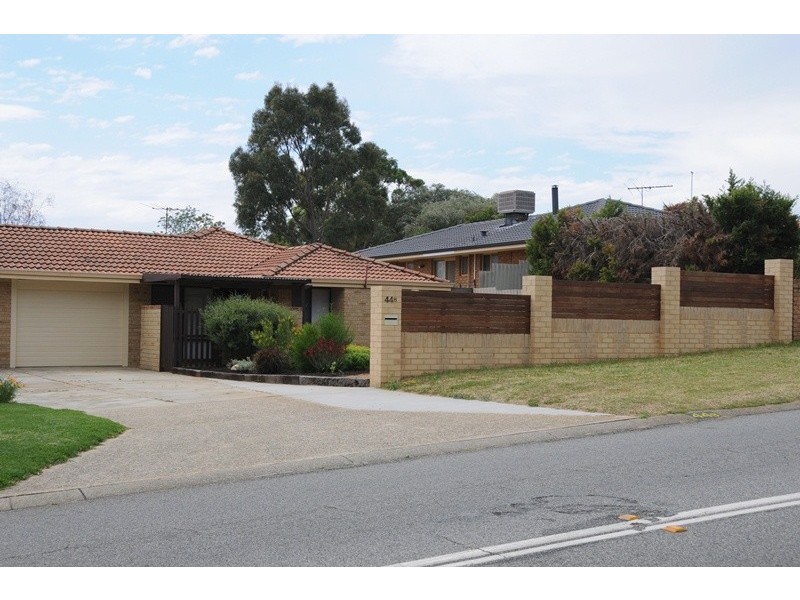 2/44 Hudson Ave, Girrawheen WA 6064