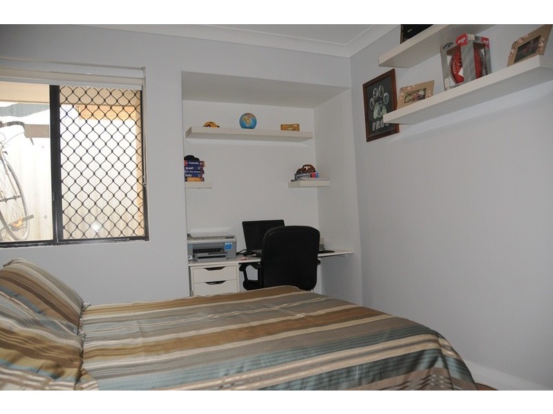 2/44 Hudson Ave, Girrawheen WA 6064