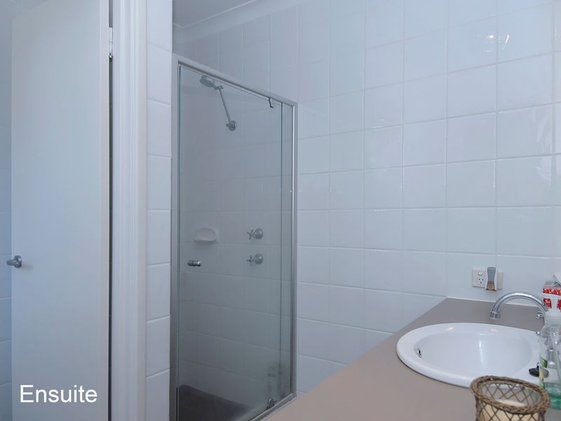 19 Airlie Chase, Clarkson WA 6030