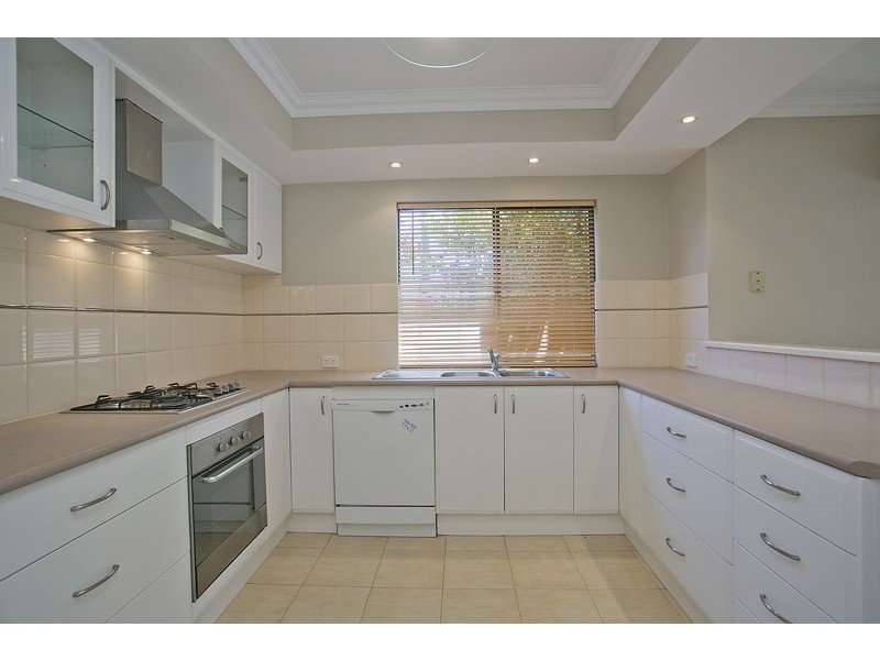 4/45 Halliday Grove, Hillarys WA 6025