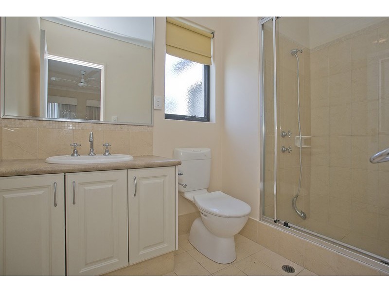 4/45 Halliday Grove, Hillarys WA 6025