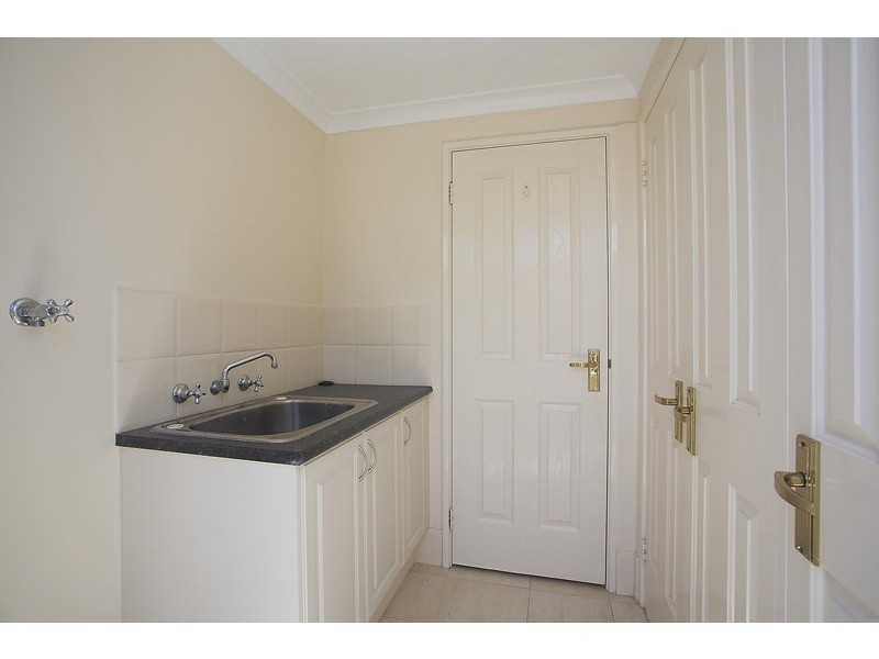 4/45 Halliday Grove, Hillarys WA 6025