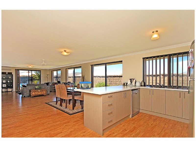 24 Randstone Parade, Butler WA 6036