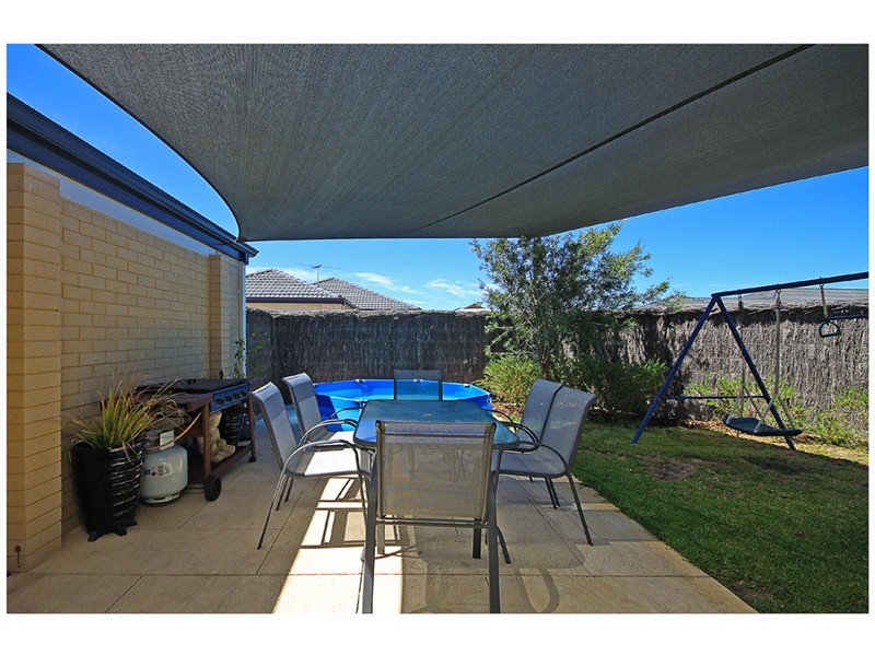 24 Randstone Parade, Butler WA 6036