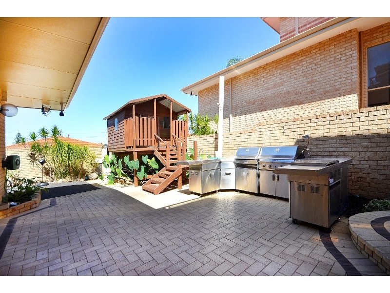 54 Belleview Crescent, Dianella WA 6059