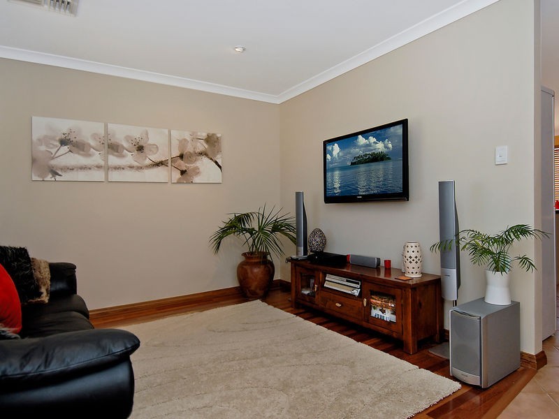 105 Windermere Circle, Joondalup WA 6027