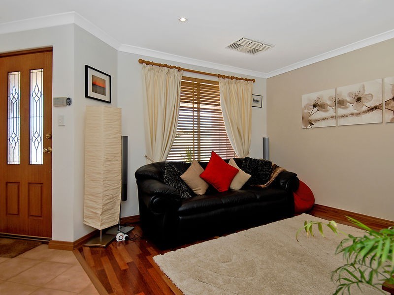 105 Windermere Circle, Joondalup WA 6027