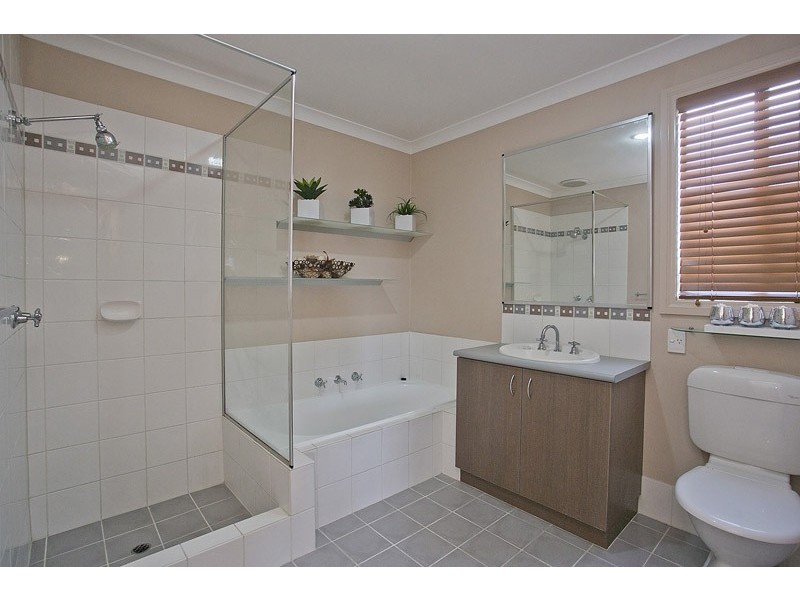 5 St Louis Avenue, Hocking WA 6065