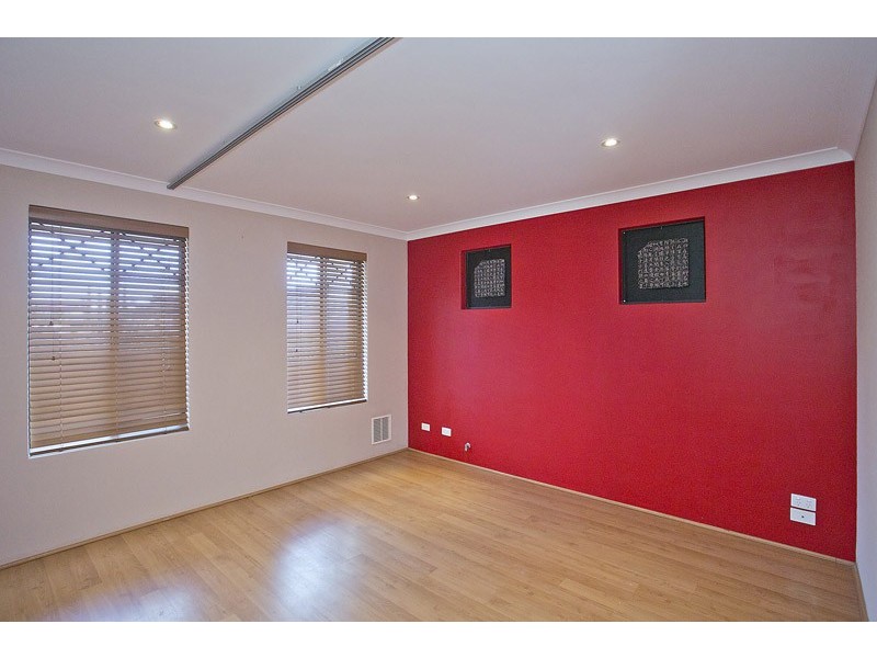 5 St Louis Avenue, Hocking WA 6065