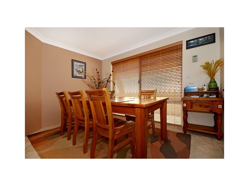 73 Rochester Circle, Balga WA 6061