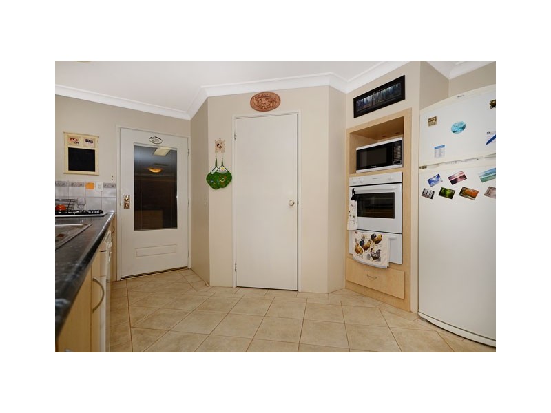 73 Rochester Circle, Balga WA 6061