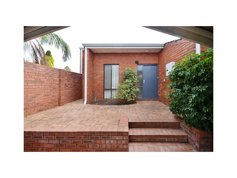 7 Hawker Avenue, Warwick WA 6024