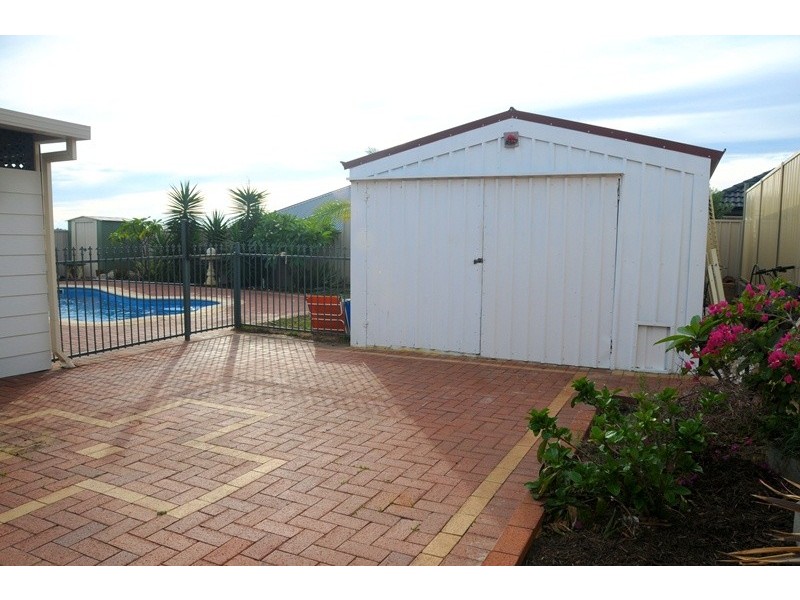 15 Hinchinbrook Avenue, Ridgewood WA 6030