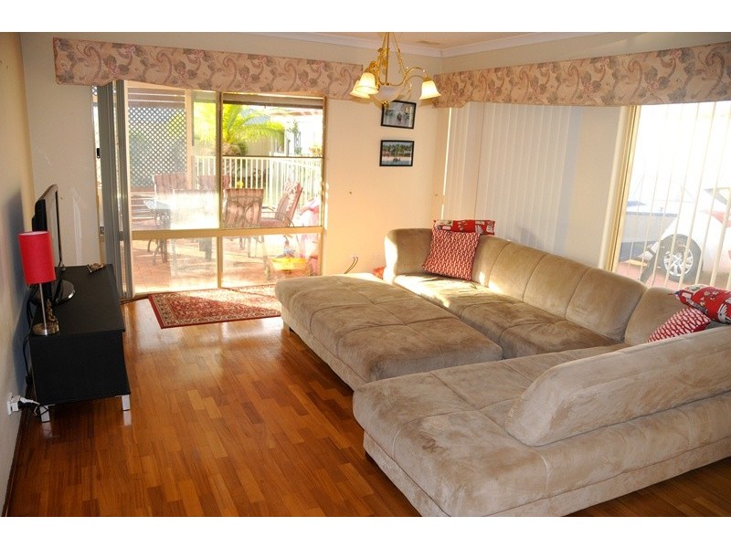 15 Hinchinbrook Avenue, Ridgewood WA 6030