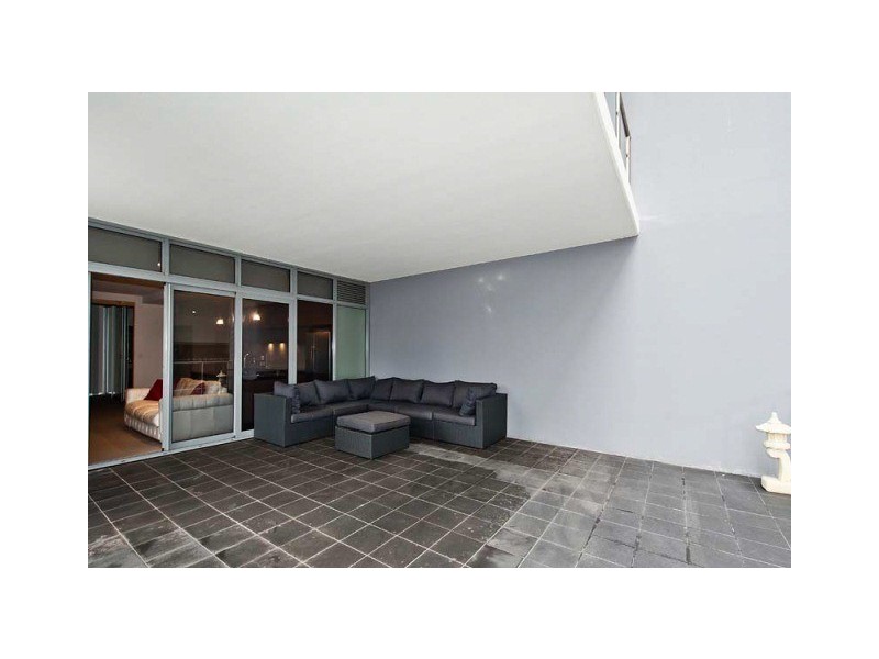 2/155 Adelaide Terrace, East Perth WA 6004