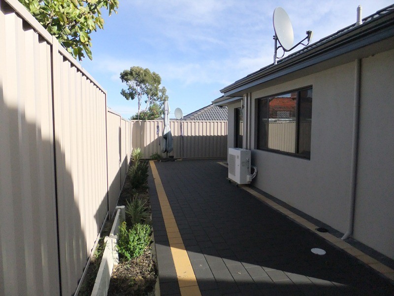 4 Kingsfold Street, Balga WA 6061