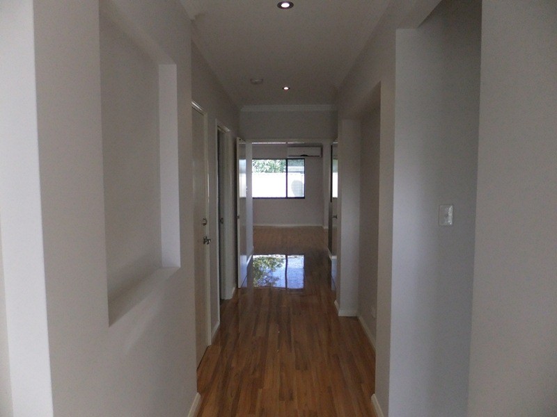 4 Kingsfold Street, Balga WA 6061