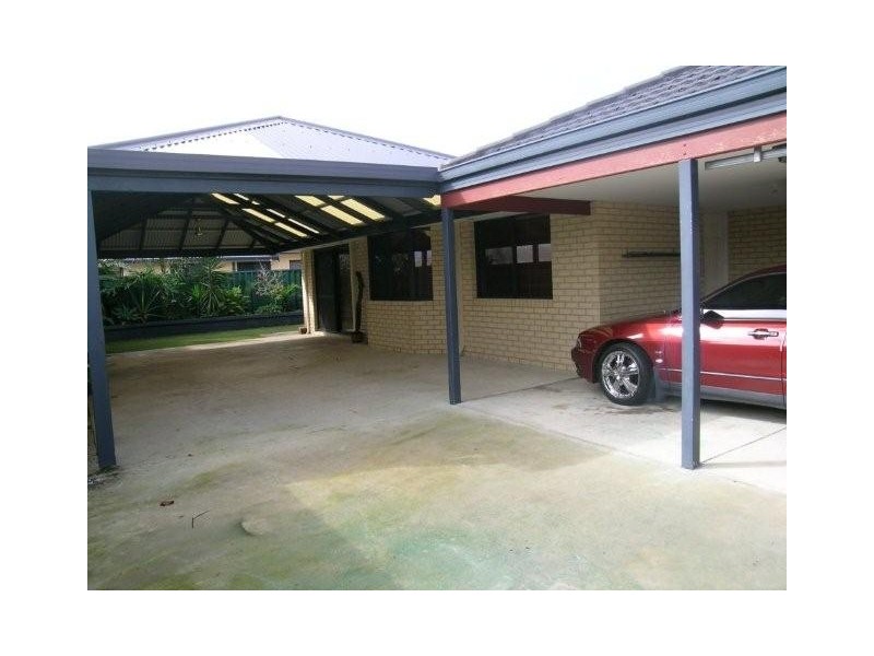 16 Burbank Elbow, Wanneroo WA 6065