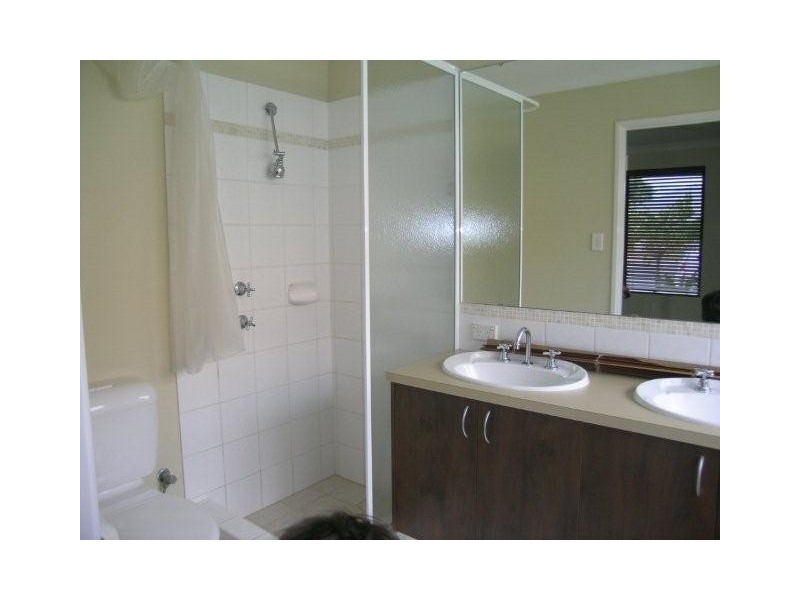 16 Burbank Elbow, Wanneroo WA 6065