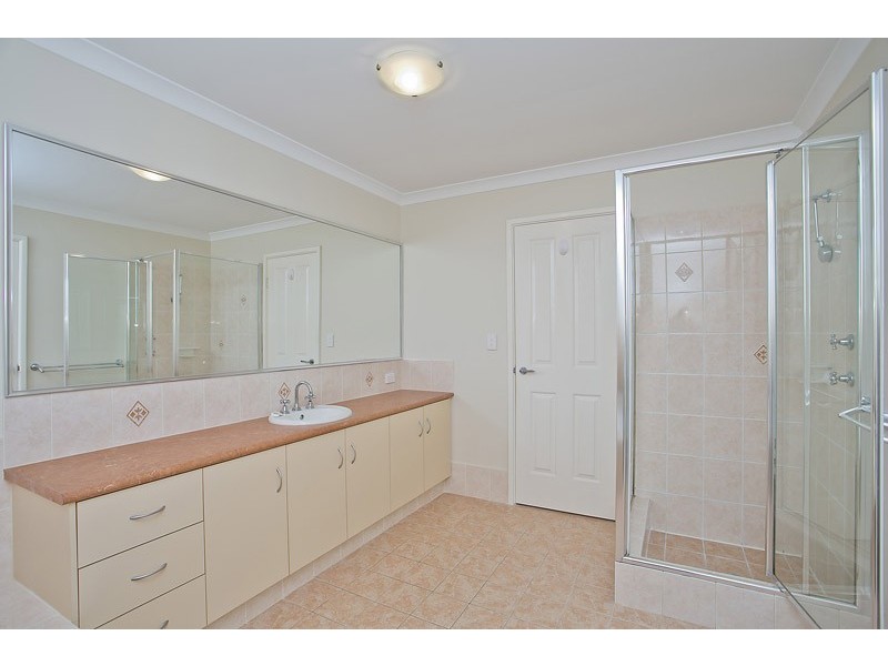 4 Daytona Drive, Iluka WA 6028