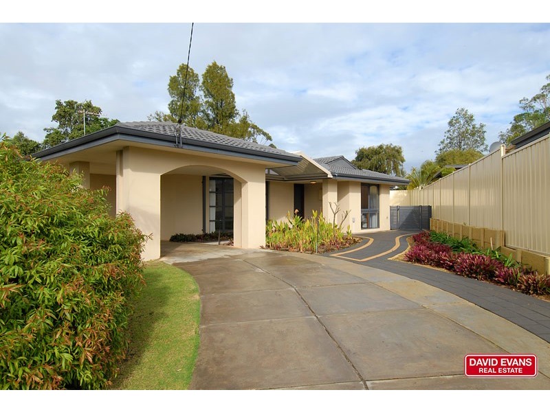 38 Glenbank Crescent, Kallaroo WA 6025