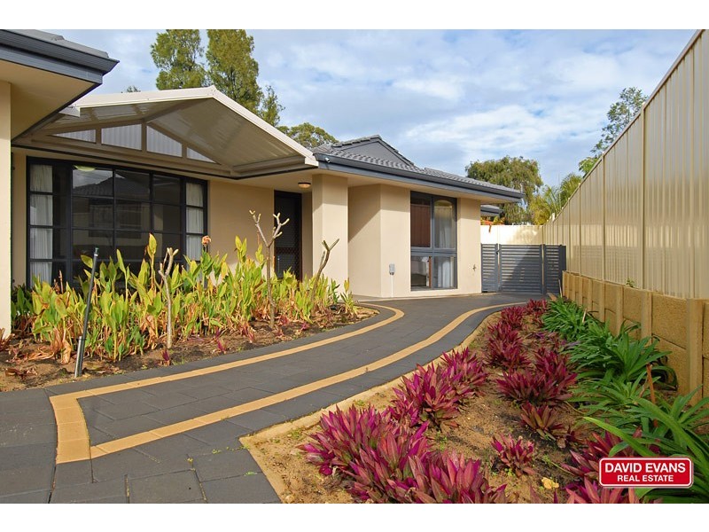 38 Glenbank Crescent, Kallaroo WA 6025