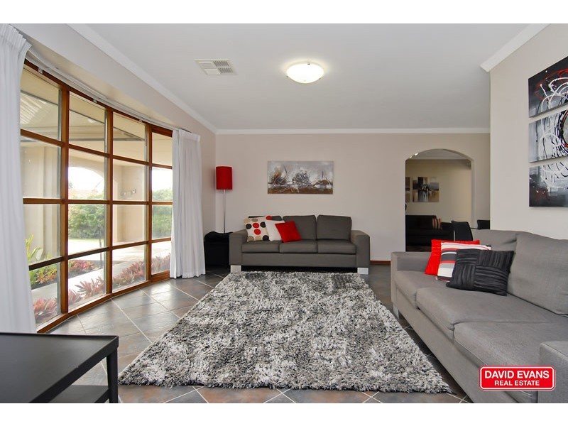 38 Glenbank Crescent, Kallaroo WA 6025