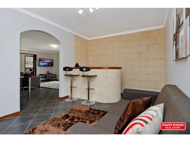 38 Glenbank Crescent, Kallaroo WA 6025