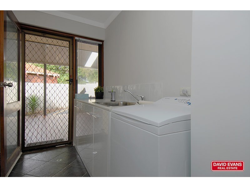 38 Glenbank Crescent, Kallaroo WA 6025