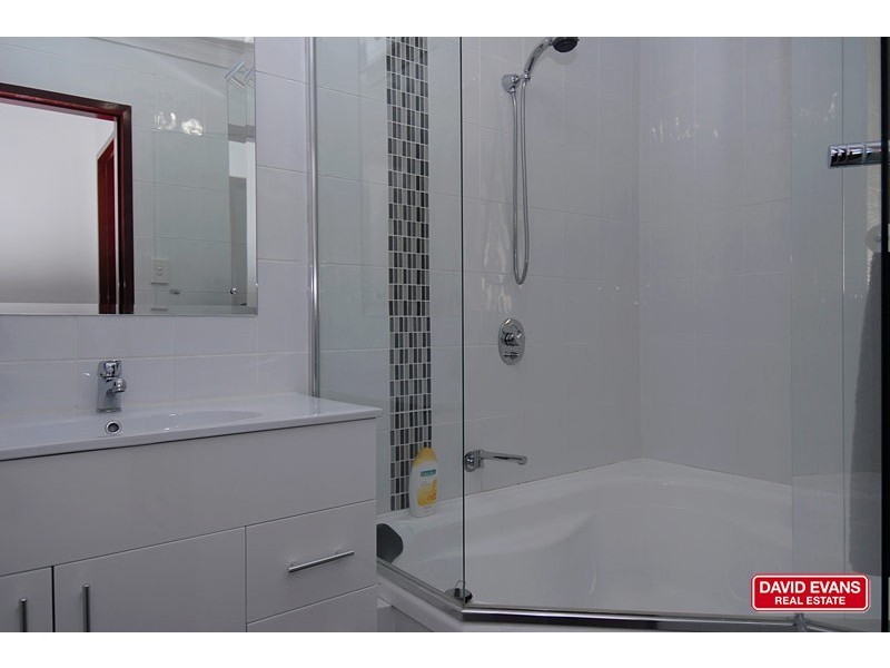 38 Glenbank Crescent, Kallaroo WA 6025