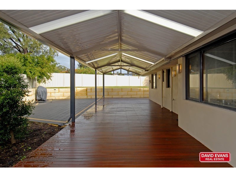 38 Glenbank Crescent, Kallaroo WA 6025