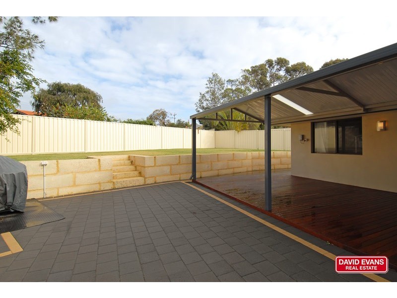 38 Glenbank Crescent, Kallaroo WA 6025