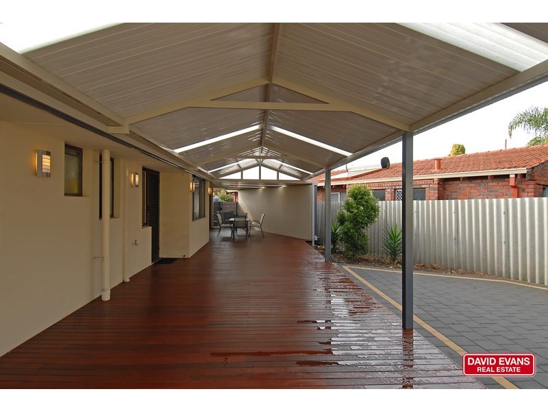 38 Glenbank Crescent, Kallaroo WA 6025