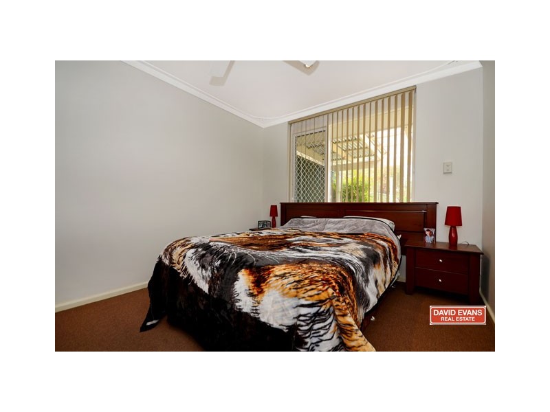 34B Macedon Pl, Craigie WA 6025