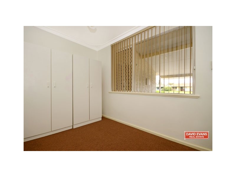 34B Macedon Pl, Craigie WA 6025
