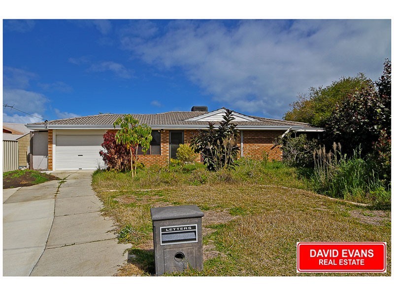 8 Nolan Pl, Beldon WA 6027