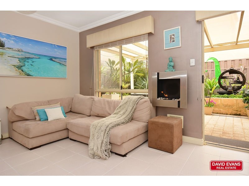 7/8 Centennial Gdns, Hillarys WA 6025