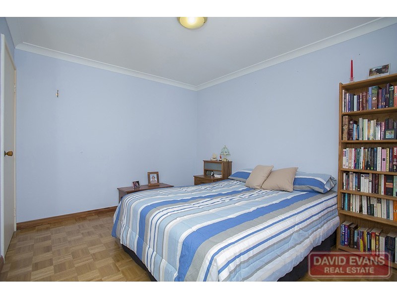 10A Newtown Grove, Beldon WA 6027