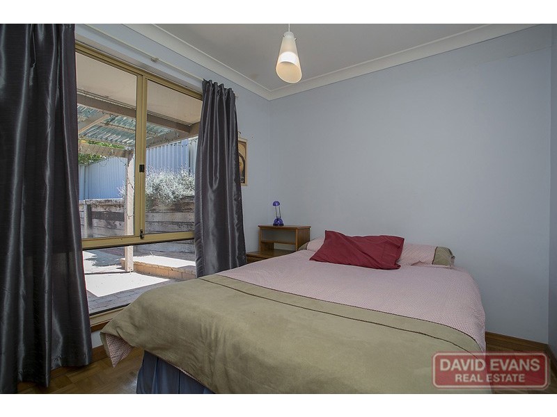 10A Newtown Grove, Beldon WA 6027