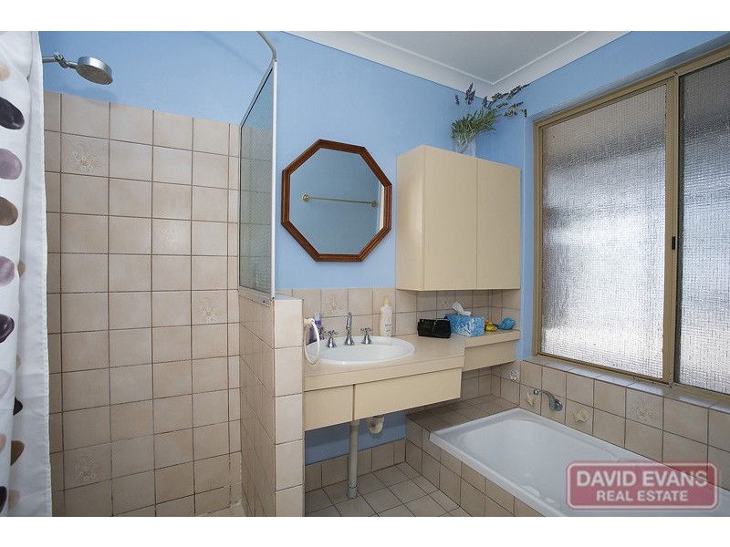 10A Newtown Grove, Beldon WA 6027