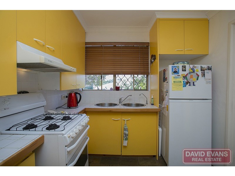 10A Newtown Grove, Beldon WA 6027