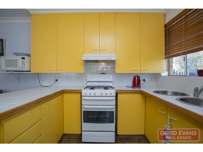 10A Newtown Grove, Beldon WA 6027