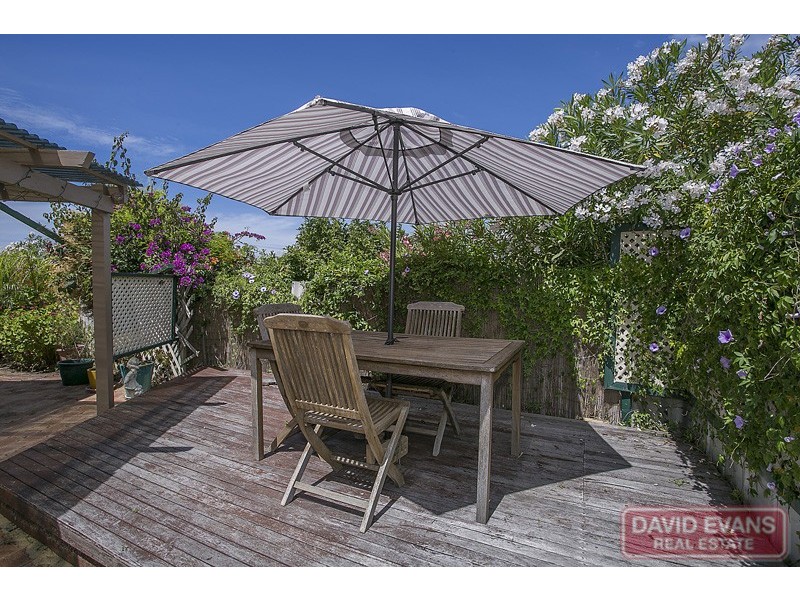 10A Newtown Grove, Beldon WA 6027