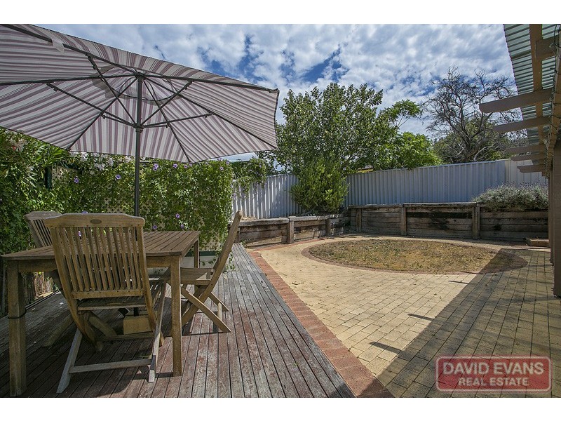 10A Newtown Grove, Beldon WA 6027