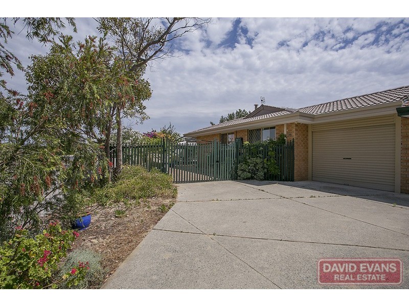 10A Newtown Grove, Beldon WA 6027