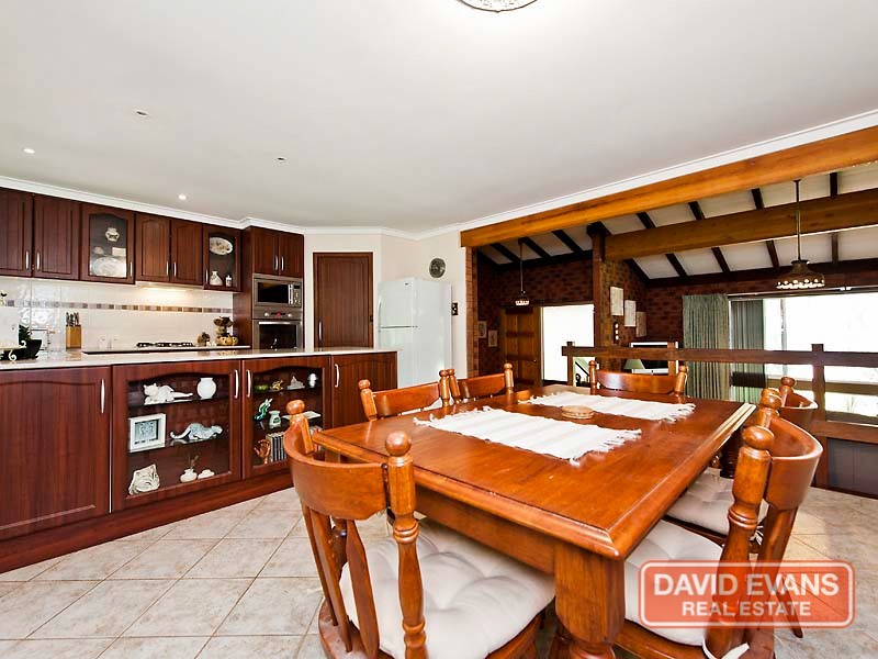 49 Bushland Retreat, Carramar WA 6031