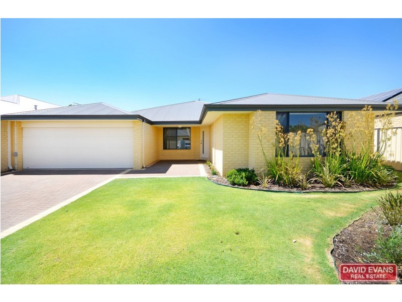 8 Kaoriki Court, Maida Vale WA 6057