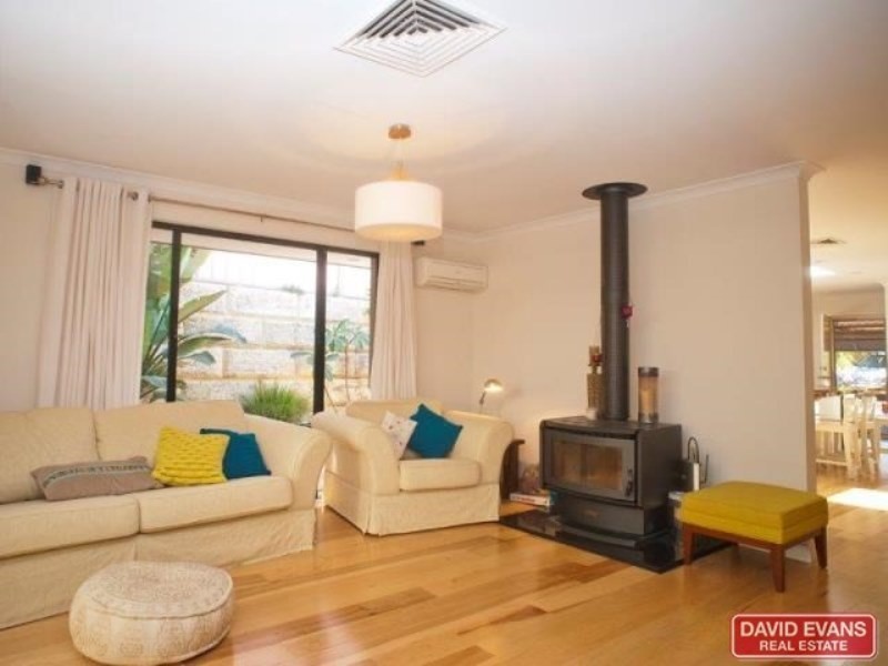 3 Gwalia Cove, Yanchep WA 6035