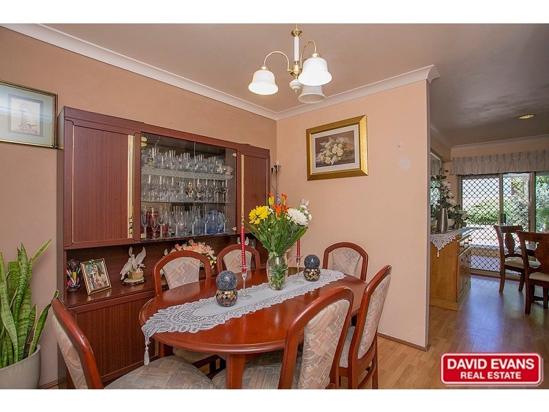 9 Caswell Court, Marangaroo WA 6064