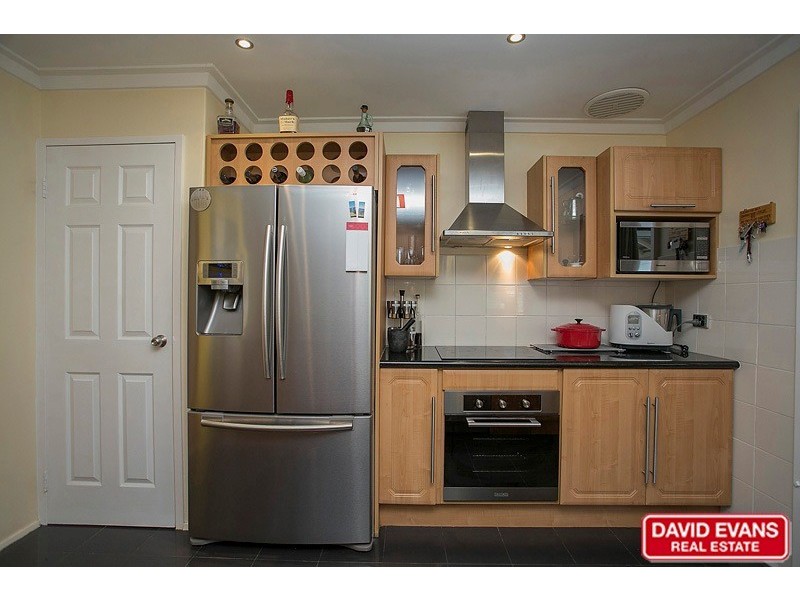 198 Dampier Avenue, Kallaroo WA 6025